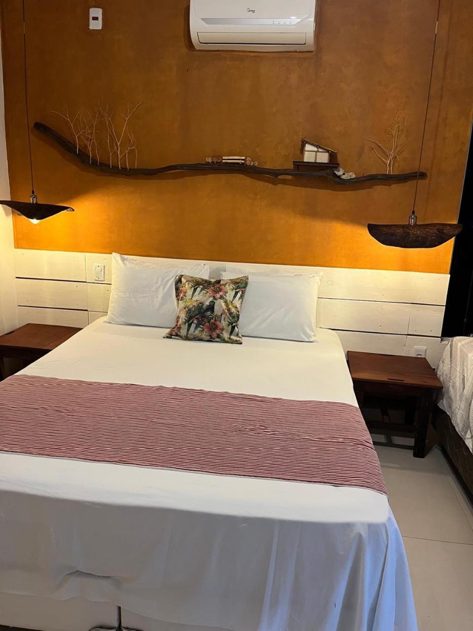 Aruana Suites Seu Refugio Entre Arvores A 5Km Da Vila De Praia Do Forte Exterior foto